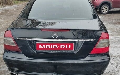 Mercedes-Benz E-Класс, 2006 год, 750 000 рублей, 2 фотография