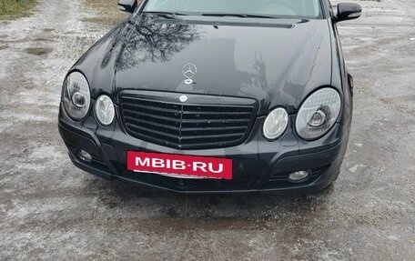 Mercedes-Benz E-Класс, 2006 год, 750 000 рублей, 3 фотография