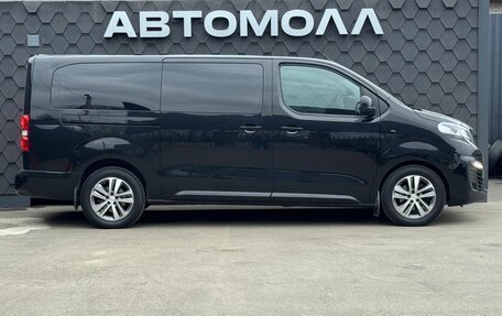 Peugeot Traveller I, 2018 год, 2 250 000 рублей, 3 фотография