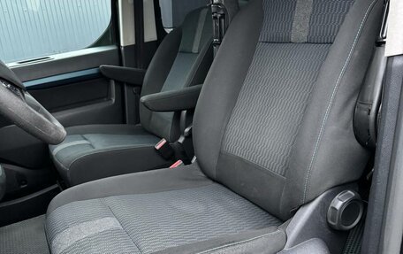 Peugeot Traveller I, 2018 год, 2 250 000 рублей, 10 фотография