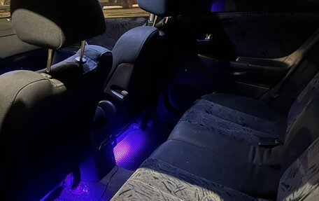 Mazda 323, 2000 год, 145 000 рублей, 9 фотография