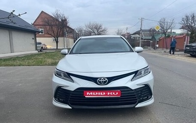 Toyota Camry, 2022 год, 2 050 000 рублей, 1 фотография