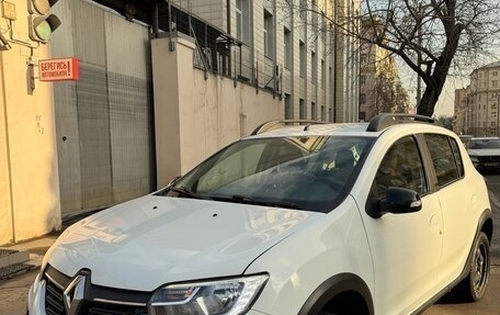 Renault Sandero II рестайлинг, 2019 год, 1 фотография