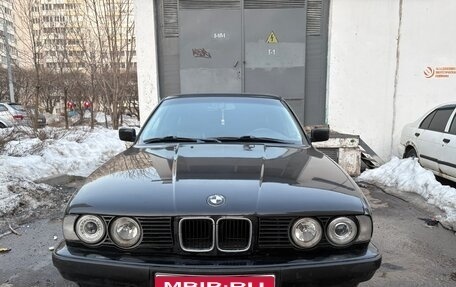 BMW 5 серия, 1991 год, 320 000 рублей, 1 фотография