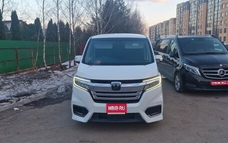 Honda Stepwgn IV, 2019 год, 2 250 000 рублей, 1 фотография