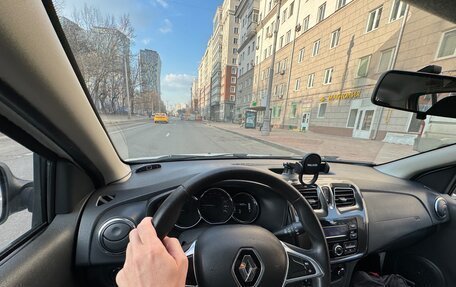 Renault Sandero II рестайлинг, 2019 год, 5 фотография