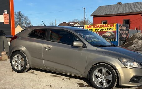 KIA cee'd I рестайлинг, 2011 год, 650 000 рублей, 4 фотография