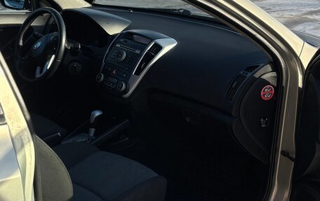 KIA cee'd I рестайлинг, 2011 год, 650 000 рублей, 12 фотография