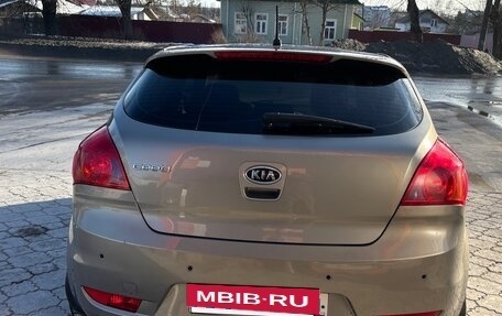 KIA cee'd I рестайлинг, 2011 год, 650 000 рублей, 7 фотография