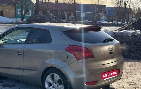 KIA cee'd I рестайлинг, 2011 год, 650 000 рублей, 6 фотография