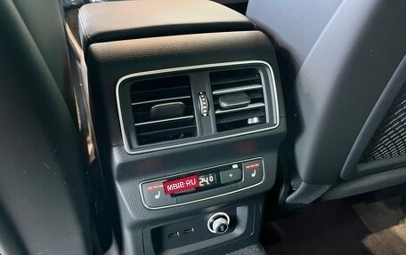 Audi Q5, 2025 год, 21 фотография