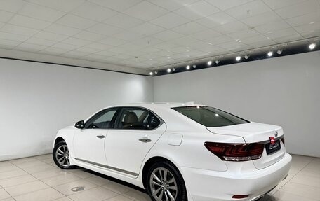 Lexus LS IV, 2016 год, 2 990 000 рублей, 7 фотография