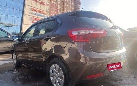 KIA Rio III рестайлинг, 2014 год, 1 000 000 рублей, 5 фотография