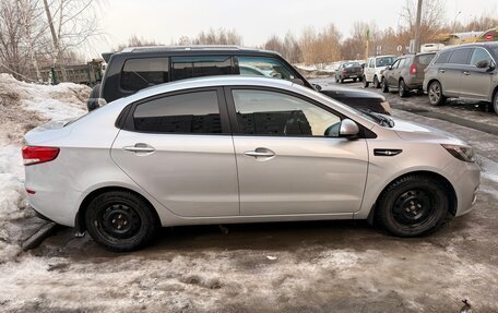 KIA Rio III рестайлинг, 2015 год, 1 100 000 рублей, 3 фотография