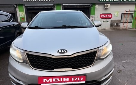 KIA Rio III рестайлинг, 2015 год, 1 100 000 рублей, 4 фотография