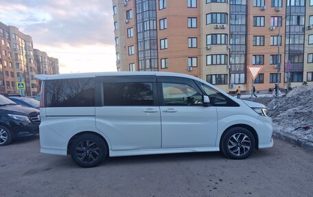 Honda Stepwgn IV, 2019 год, 2 250 000 рублей, 5 фотография