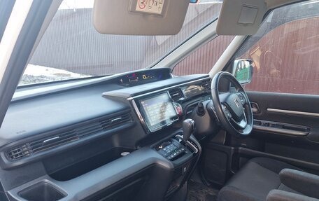 Honda Stepwgn IV, 2019 год, 2 250 000 рублей, 9 фотография