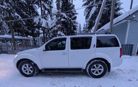 Nissan Pathfinder, 2013 год, 2 200 000 рублей, 19 фотография
