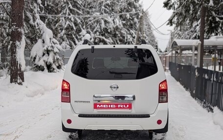 Nissan Pathfinder, 2013 год, 2 200 000 рублей, 5 фотография