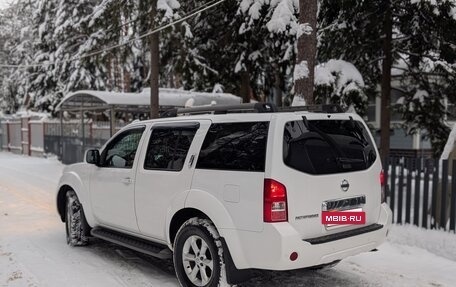 Nissan Pathfinder, 2013 год, 2 200 000 рублей, 3 фотография