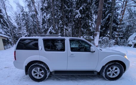 Nissan Pathfinder, 2013 год, 2 200 000 рублей, 20 фотография