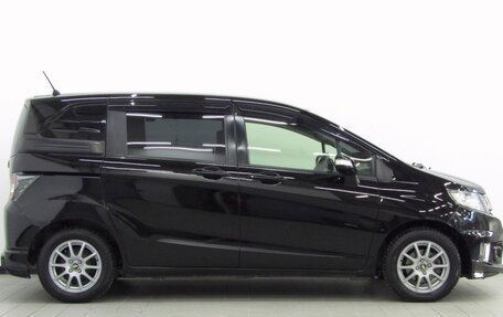 Honda Freed I, 2015 год, 1 230 000 рублей, 10 фотография