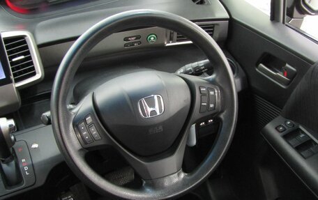 Honda Freed I, 2015 год, 1 230 000 рублей, 19 фотография