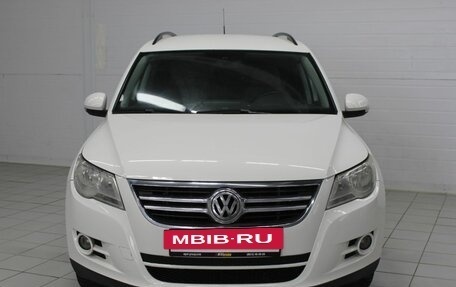 Volkswagen Tiguan I, 2010 год, 950 000 рублей, 2 фотография