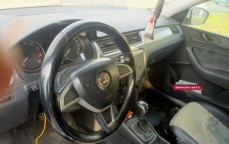 Skoda Rapid I, 2015 год, 1 100 000 рублей, 4 фотография