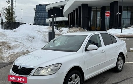 Skoda Octavia, 2011 год, 750 000 рублей, 2 фотография