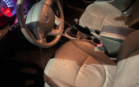 KIA Rio III рестайлинг, 2012 год, 526 000 рублей, 8 фотография