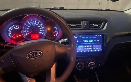 KIA Rio III рестайлинг, 2012 год, 526 000 рублей, 10 фотография