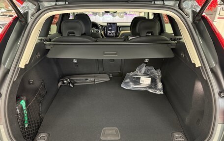 Volvo XC60 II, 2025 год, 8 950 000 рублей, 28 фотография