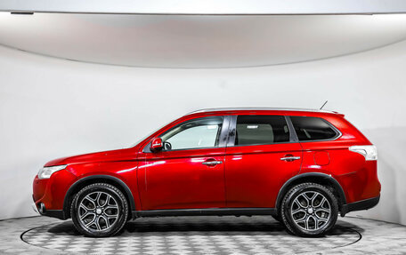 Mitsubishi Outlander III рестайлинг 3, 2014 год, 1 399 000 рублей, 8 фотография