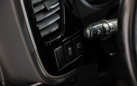 Mitsubishi Outlander III рестайлинг 3, 2014 год, 1 399 000 рублей, 22 фотография