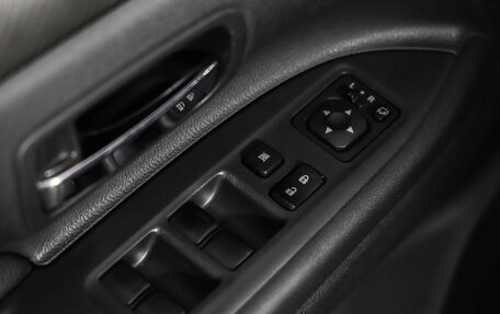 Mitsubishi Outlander III рестайлинг 3, 2014 год, 1 399 000 рублей, 24 фотография