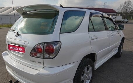 Toyota Harrier, 2002 год, 1 000 000 рублей, 7 фотография