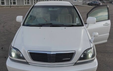 Toyota Harrier, 2002 год, 1 000 000 рублей, 17 фотография