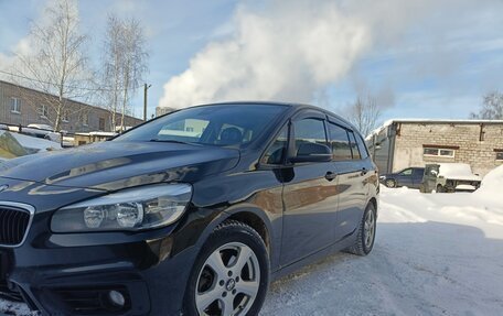 BMW 2 серия Grand Tourer F46 рестайлинг, 2017 год, 1 600 000 рублей, 2 фотография