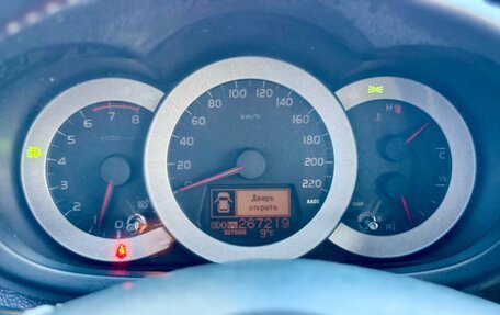 Toyota RAV4, 2006 год, 990 000 рублей, 9 фотография