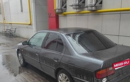 Nissan Primera II рестайлинг, 1990 год, 350 000 рублей, 15 фотография