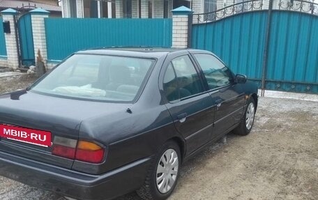 Nissan Primera II рестайлинг, 1990 год, 350 000 рублей, 14 фотография