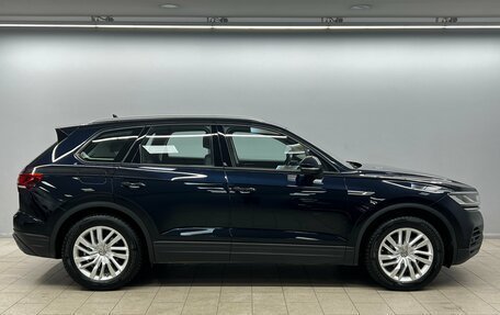 Volkswagen Touareg III, 2019 год, 4 999 000 рублей, 6 фотография
