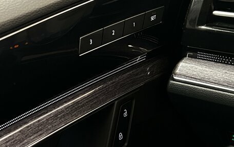 Volkswagen Touareg III, 2019 год, 4 999 000 рублей, 17 фотография