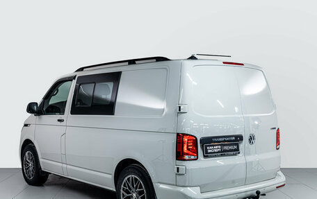 Volkswagen Transporter T6 рестайлинг, 2020 год, 4 900 000 рублей, 6 фотография