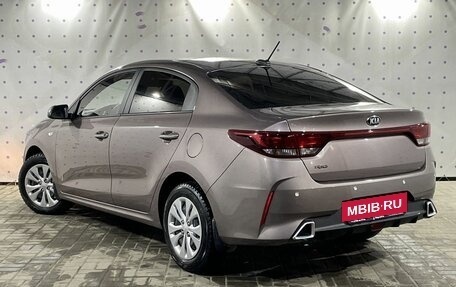 KIA Rio IV, 2021 год, 1 750 000 рублей, 5 фотография