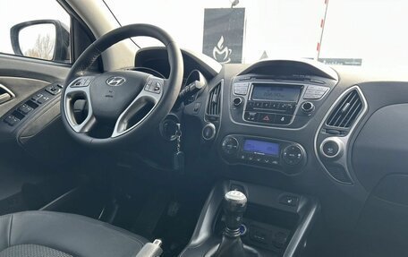 Hyundai ix35 I рестайлинг, 2012 год, 1 250 000 рублей, 14 фотография