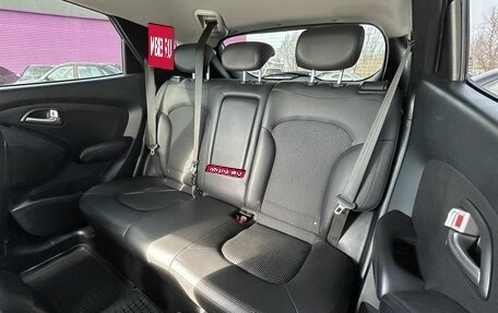 Hyundai ix35 I рестайлинг, 2012 год, 1 250 000 рублей, 23 фотография