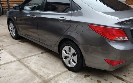 Hyundai Solaris II рестайлинг, 2014 год, 1 250 000 рублей, 12 фотография