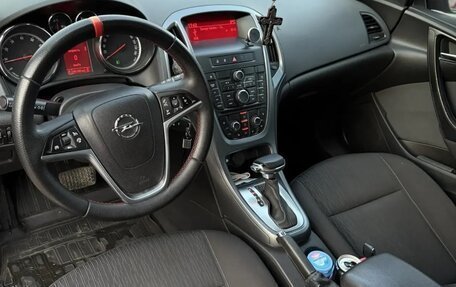 Opel Astra J, 2013 год, 970 000 рублей, 4 фотография